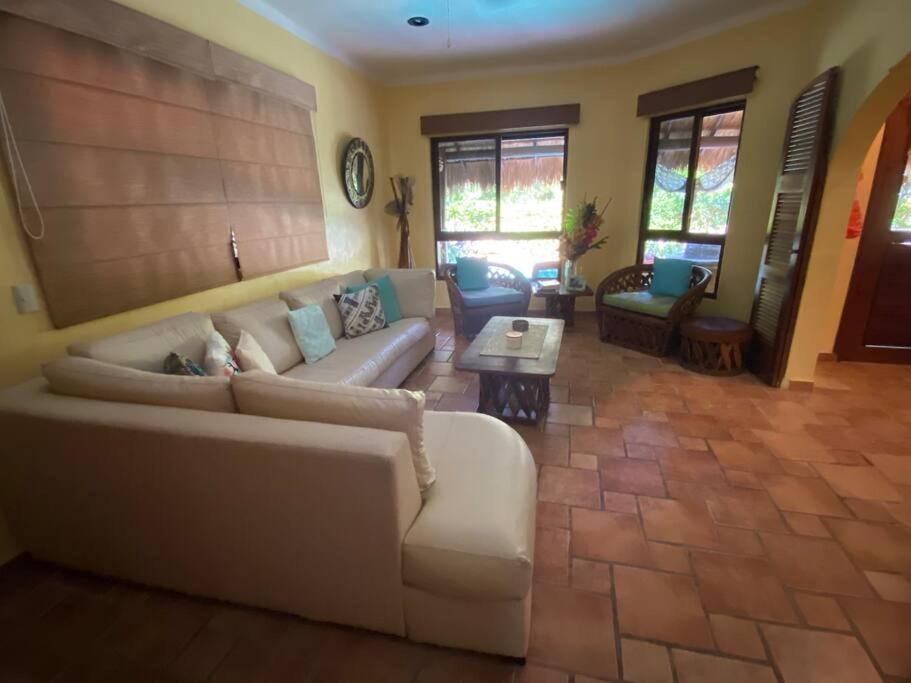 Villa Unique Charming Steps To The